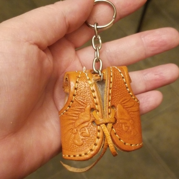 Vintage Accessories - Vtg. Leather Vest Keychain